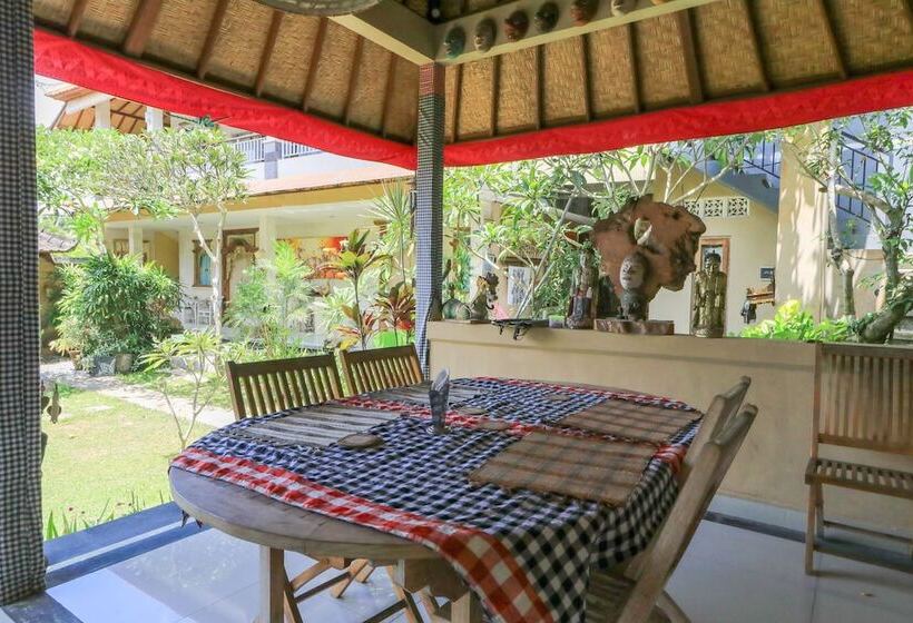 בית מלון כפרי Ubud Chez Nyoman