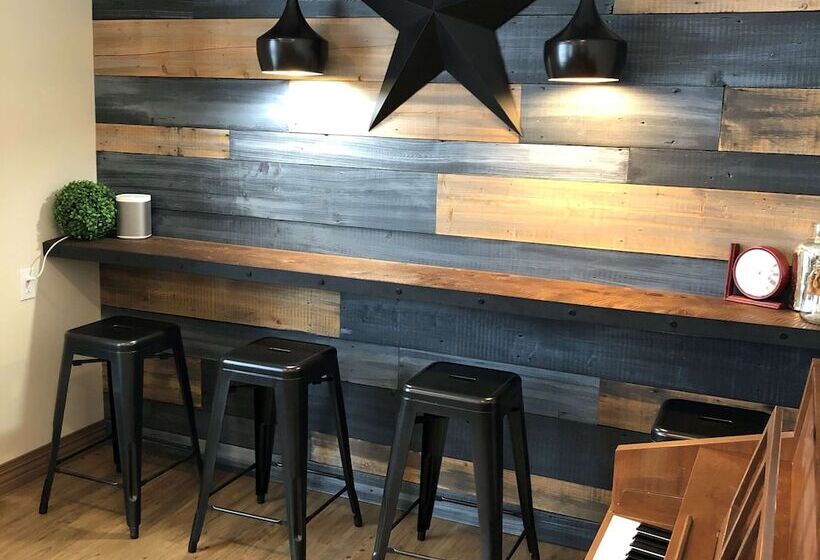 فندق Villa Inn & Suites, Surestay Collection By Best Western