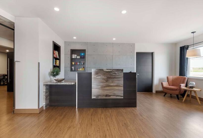 فندق Villa Inn & Suites, Surestay Collection By Best Western