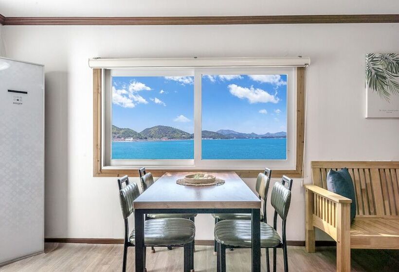 Namhae Mohito Pension