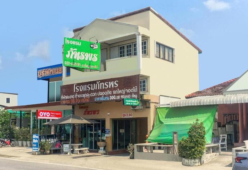 Pattaraporn Hotel By Oyo Rooms
