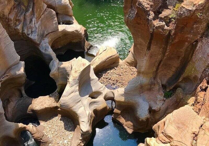 بنسيون D & H Guesthouse