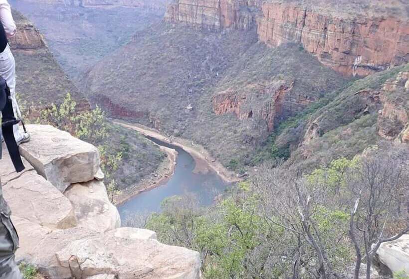 بنسيون D & H Guesthouse