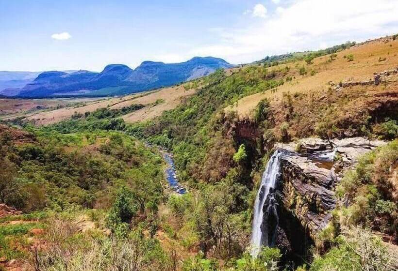 بنسيون D & H Guesthouse