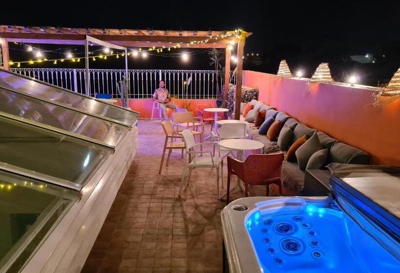 پانسیون Dar El Kif La Marsa