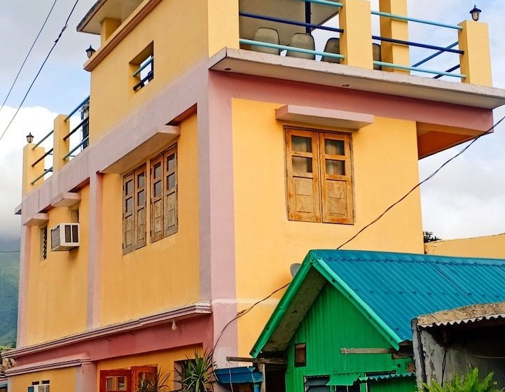 بنسيون Northview Hometel