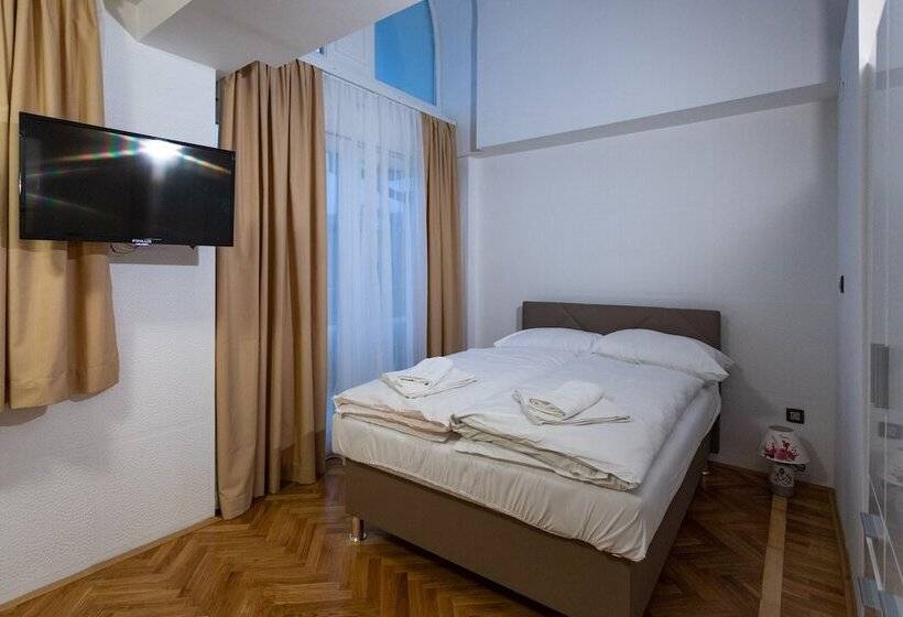 پانسیون Rubina Rooms