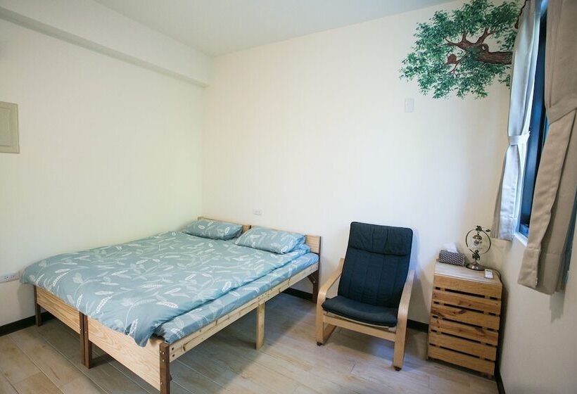 پانسیون Tree House Cafe & Homestay