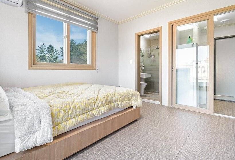 Samcheok Aramaru Pension