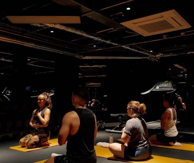 The Gate London City