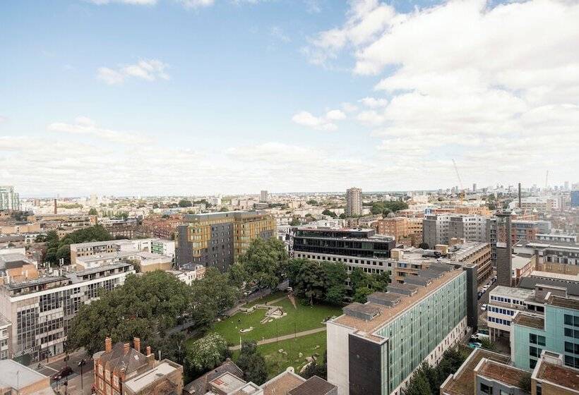 The Gate London City