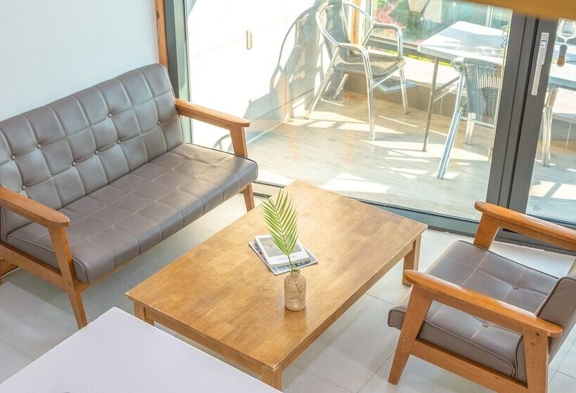 Goseong Theprism Pension