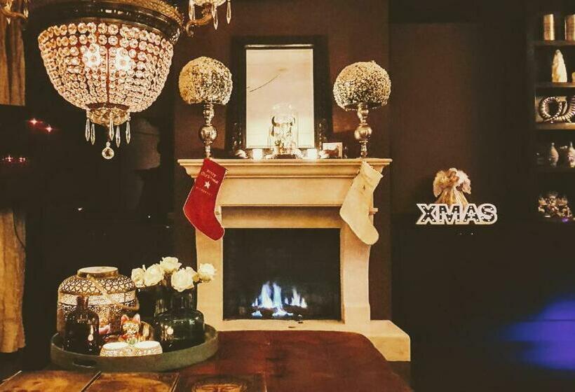 Villa Kranenburg  Luxurious Kitchen  3 Bedrooms