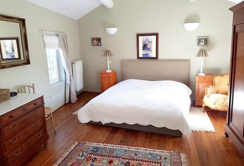 Villa De 5 Chambres Avec Piscine Privee Jardin Clos Et Wifi A Seguret