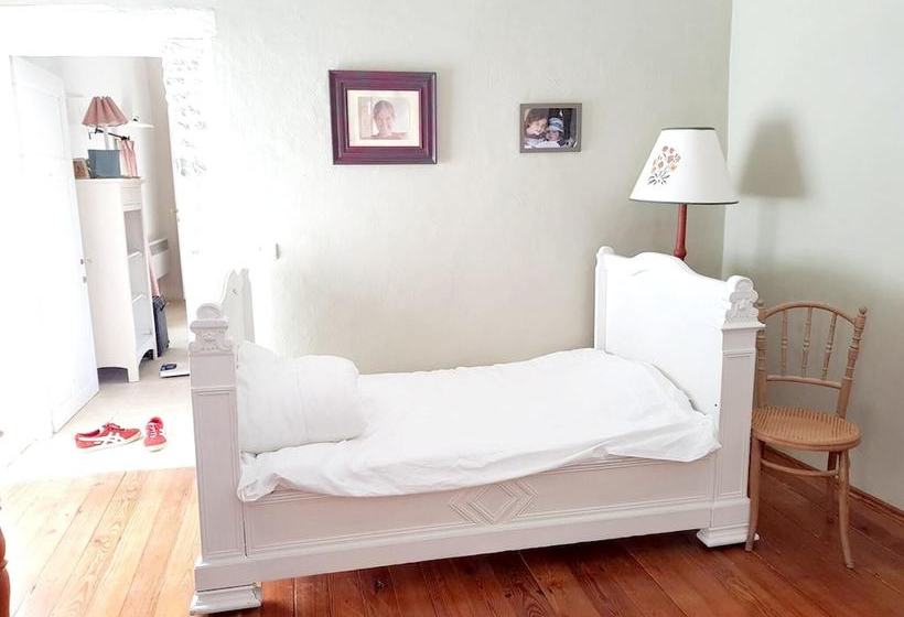 Villa De 5 Chambres Avec Piscine Privee Jardin Clos Et Wifi A Seguret