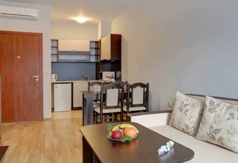 1 St Line Izvora Hotel Golden Sands