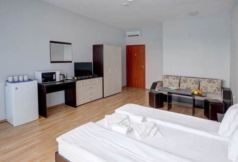 1 St Line Izvora Hotel Golden Sands