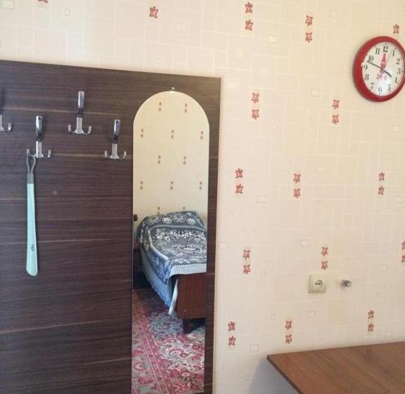 هاستل Huseyn Houses