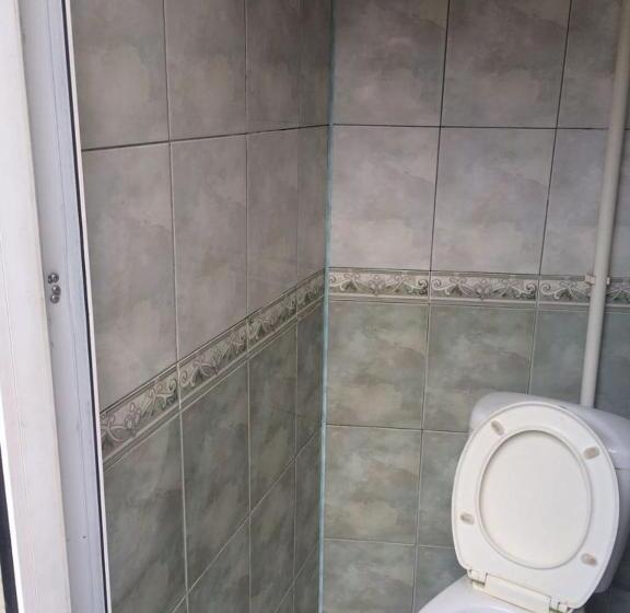 هاستل Huseyn Houses