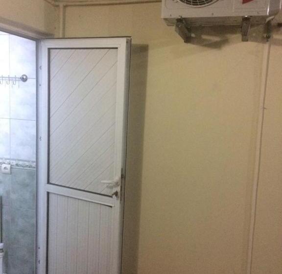 هاستل Huseyn Houses