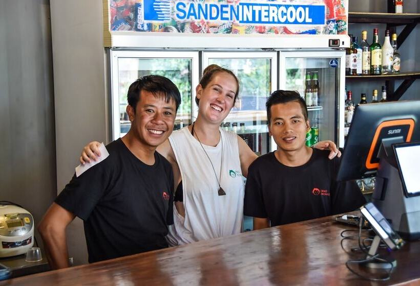 旅馆 Mad Monkey Luang Prabang