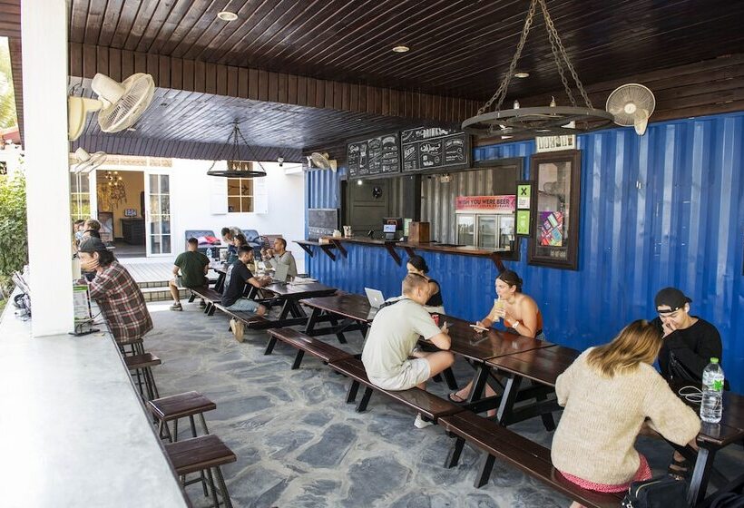 旅馆 Mad Monkey Luang Prabang