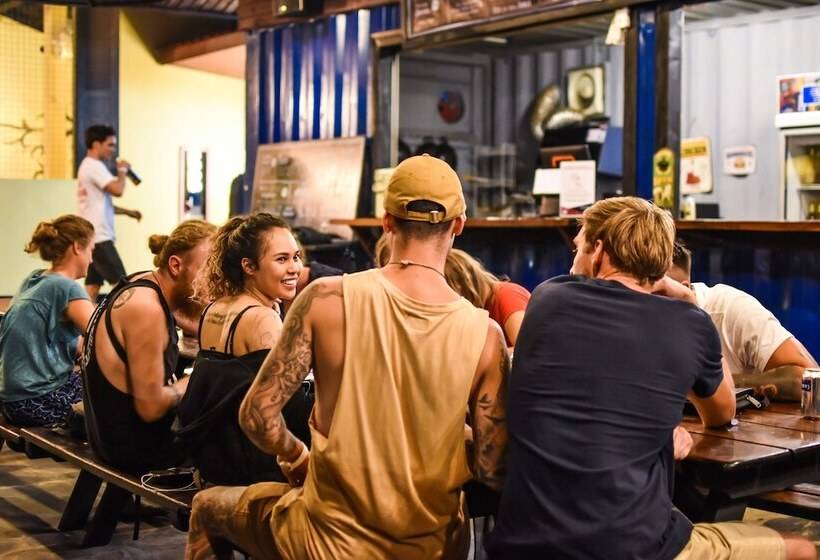 旅馆 Mad Monkey Luang Prabang