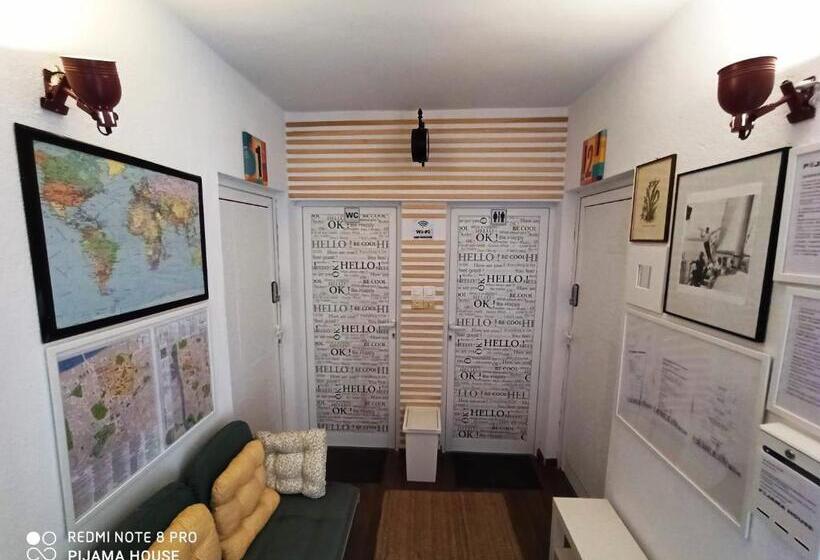 호스텔 Pijama House