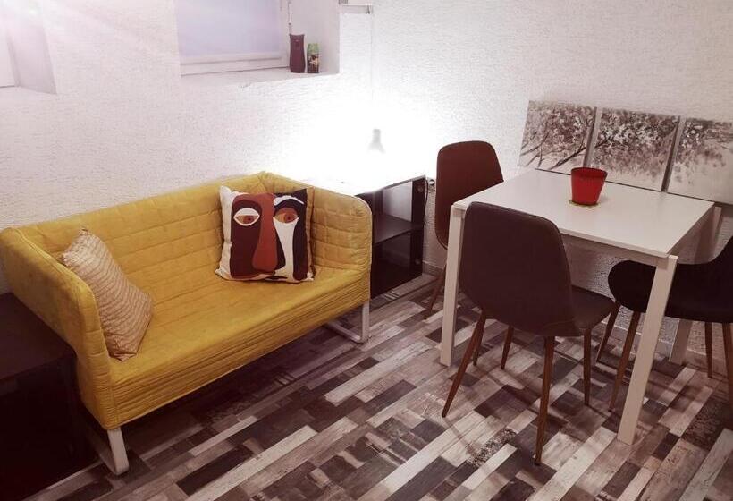 호스텔 Pijama House