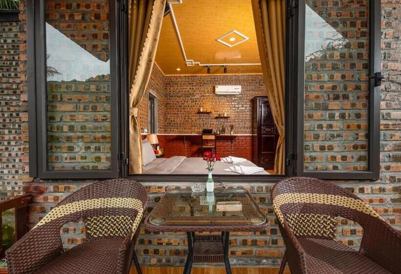 تختخواب و صبحانه Catba Spring Homestay