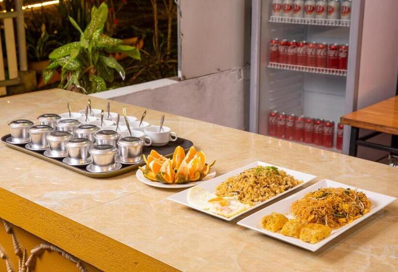 تختخواب و صبحانه Catba Spring Homestay