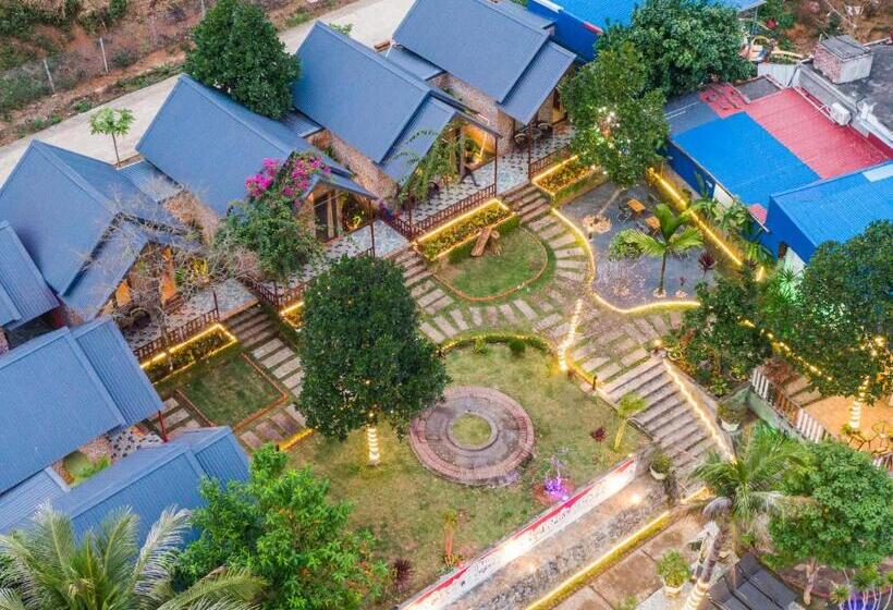 تختخواب و صبحانه Catba Spring Homestay