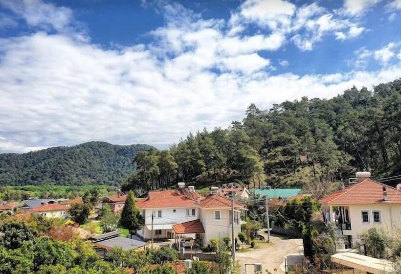 Bucak Apart Hotel Göcek & Beach