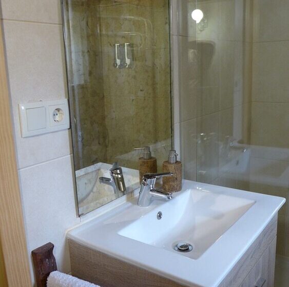 Casas Da Villa   Oliveira E Videira