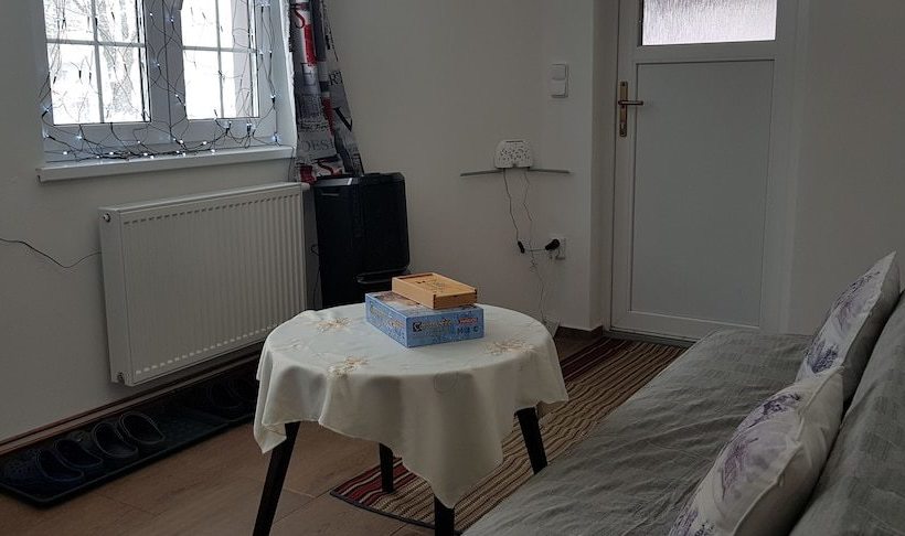 Chata Na Kovarne   Cottage On The Smithy