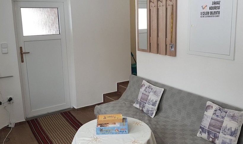 Chata Na Kovarne   Cottage On The Smithy