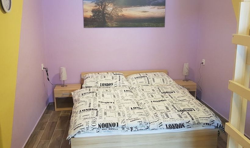 Chata Na Kovarne   Cottage On The Smithy