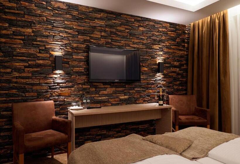 Elite Hotel Nová Dubnica