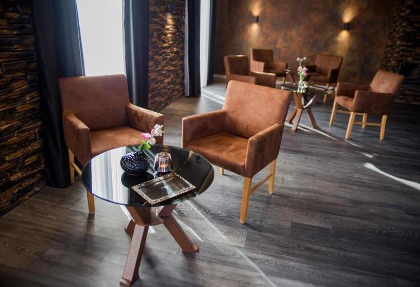 Elite Hotel Nová Dubnica