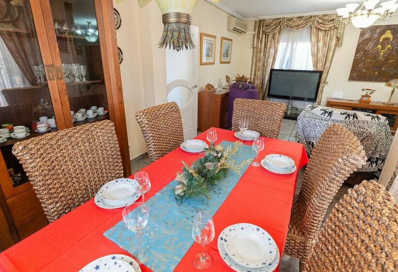 Fidalsa Villa Grand White House