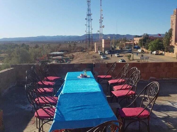 مسافرخانه Auberge Restaurant La Gazelle Du Sud