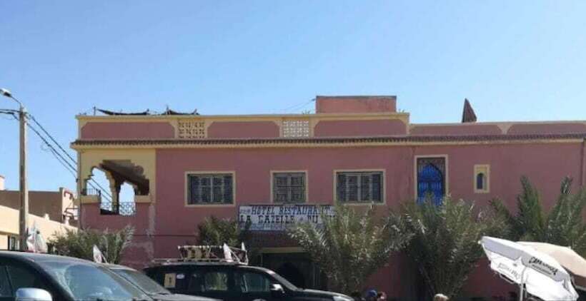 مسافرخانه Auberge Restaurant La Gazelle Du Sud