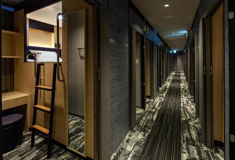캡슐 호텔 Y S Cabin&hotel Naha Kokusai Street