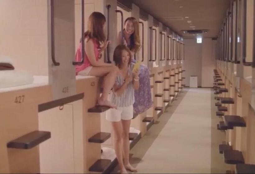 캡슐 호텔 Y S Cabin&hotel Naha Kokusai Street