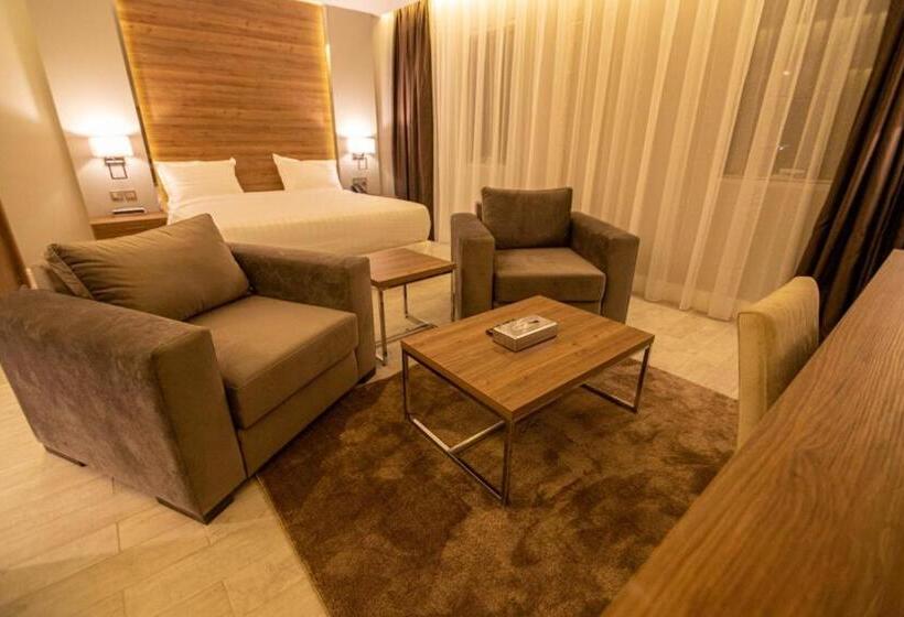 Hotel قولدن سكوير طريق الرياض Golden Square Riyadh Road