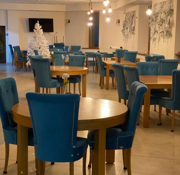 هتل Grofa Apartments