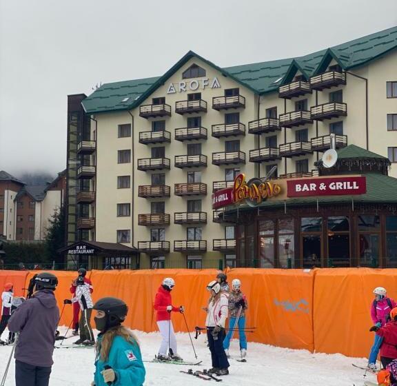 هتل Grofa Apartments