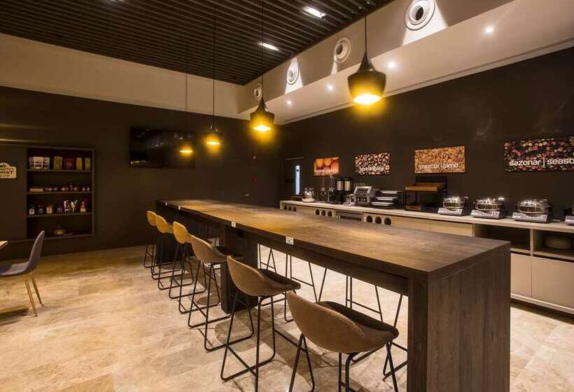 酒店 Hampton By Hilton David