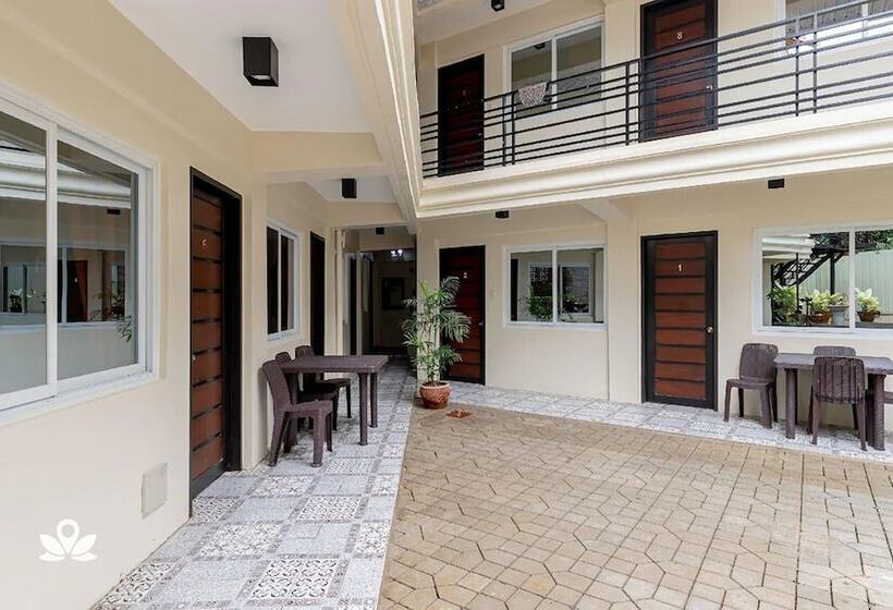 Happy Grey Hotel Vigan