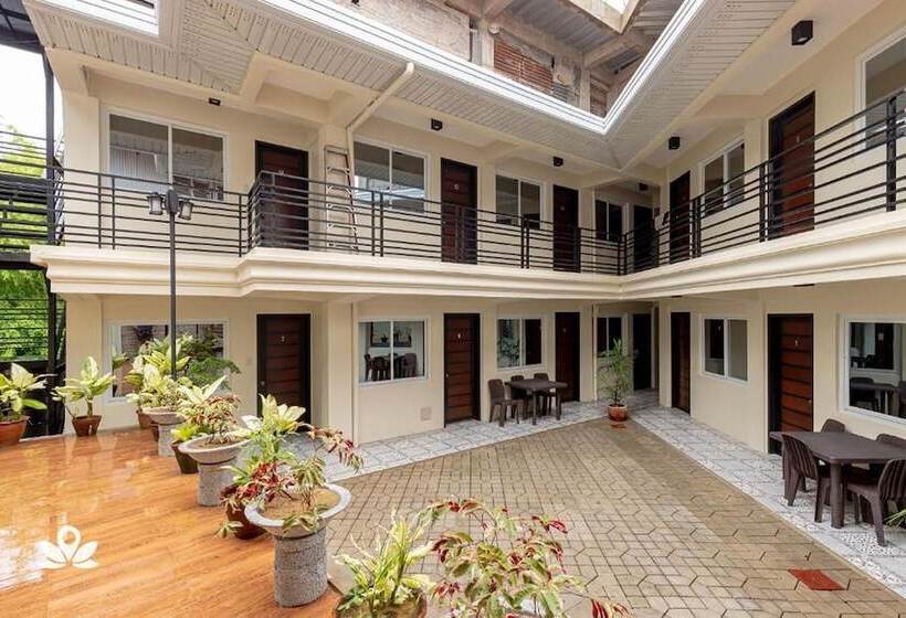 Happy Grey Hotel Vigan